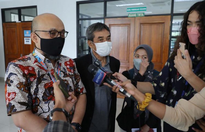 Novel Baswedan di sela-sela persidangan gugatan atas tidak dijalankannya rekomendasi Ombudsman dan Komnas HAM di Gedung PTUN Jakarta